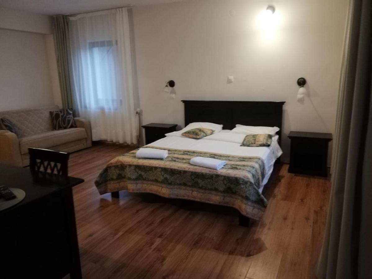 Complexul Turistic Cheile Butii Otel Cîmpu lui Neag Dış mekan fotoğraf