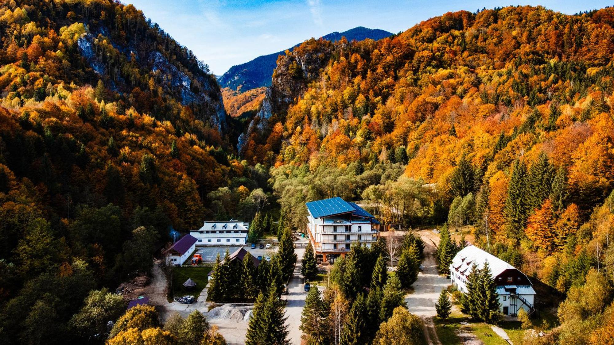 Complexul Turistic Cheile Butii Otel Cîmpu lui Neag Dış mekan fotoğraf